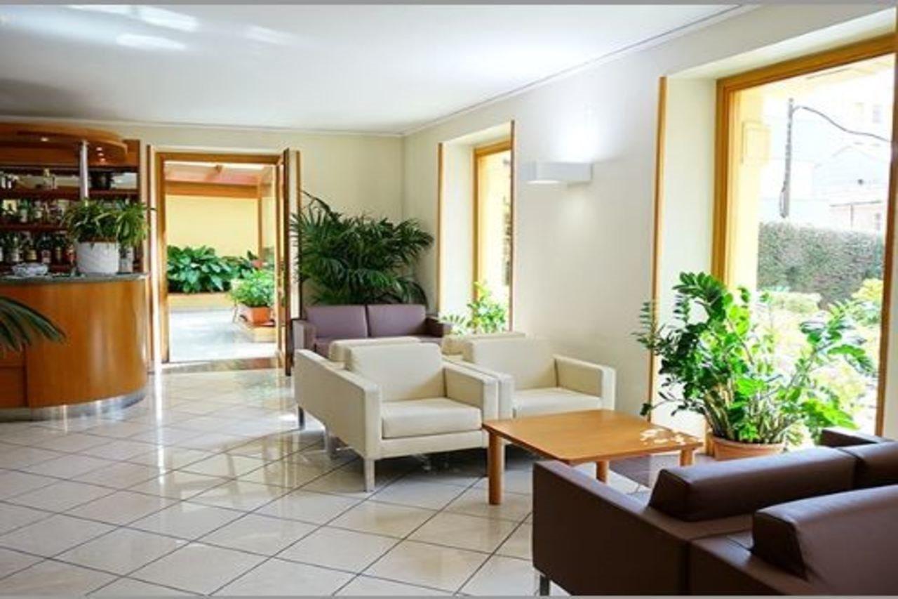 Hotel Careni Villa Italia Finale Ligure Dış mekan fotoğraf